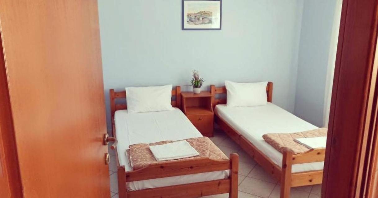 Erato Hotel Leptokarya  Esterno foto